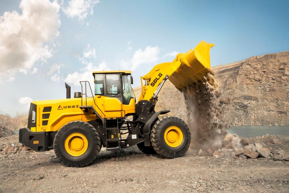 SDLG L956F Chinese small front-end mini wheel loader 5-ton 162kw with a 3m3 bucket for sale at a competitive price top quality