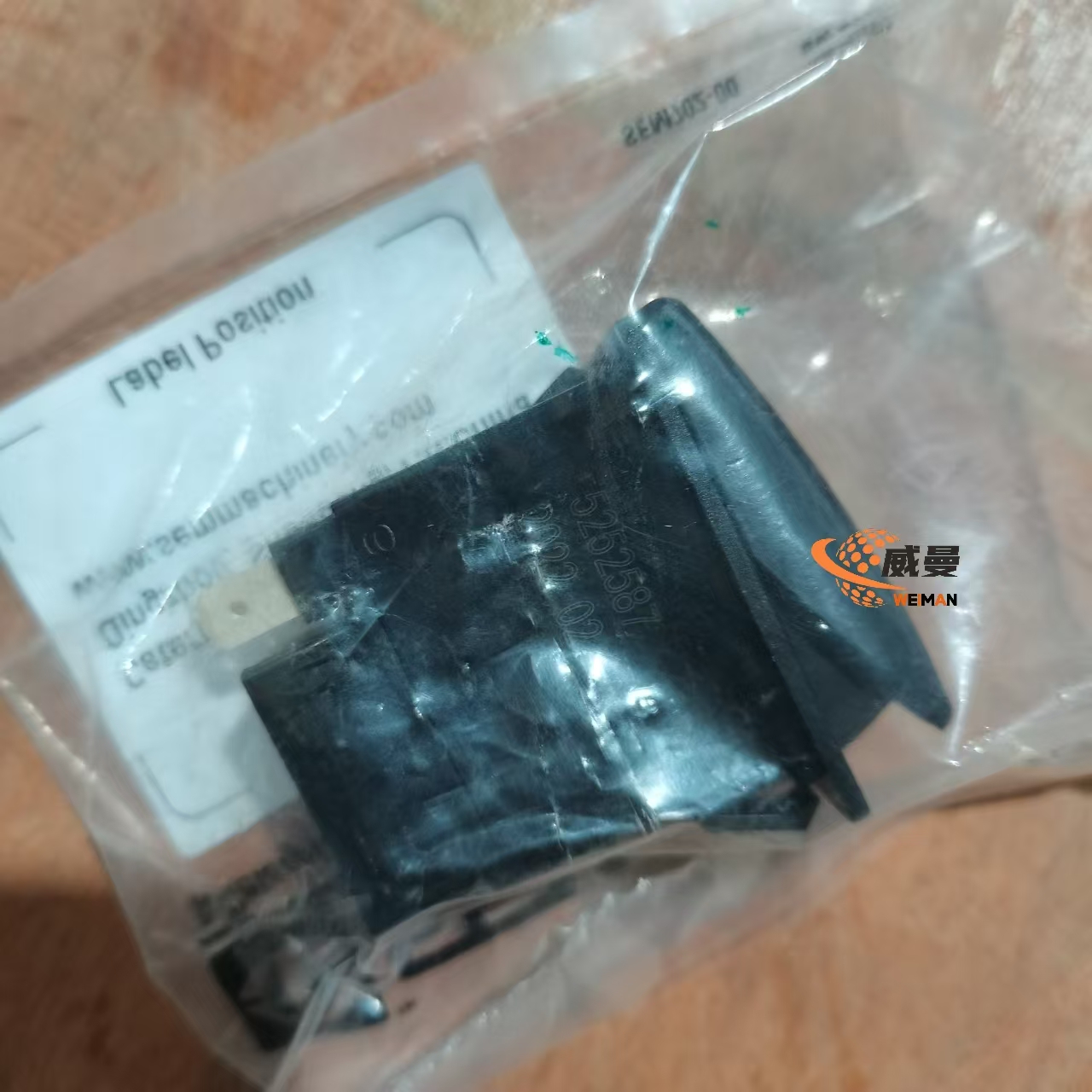 097f1e5783e869311301ab327402273.jpg